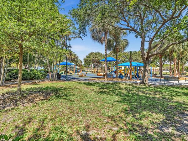 Coral Ridge Country Club, 3051 NE 44th St, Fort Lauderdale, Florida 33308, image 2