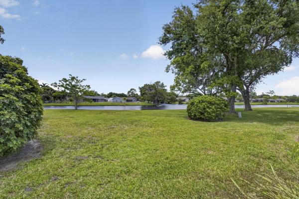Strathmore Gate, 67 Macadamia Ct, Royal Palm Beach, Florida 33411, image 1
