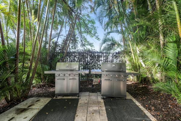 Marina Grande Club & Residences, 2640 Lake Shore Dr #1710, Riviera Beach, Florida 33404, image 2