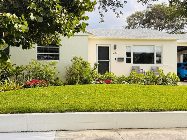Broadmoor, 330 Nathan Hale Rd, West Palm Beach, Florida 33405, image 2