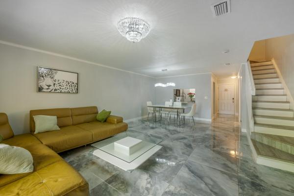 1129 NE 210th Ter #210, Unincorporated Dade County, Florida 33179, image 1
