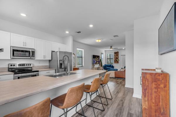 The Edge On 20th, 524 SW 19th Way, Fort Lauderdale, Florida 33312, image 2