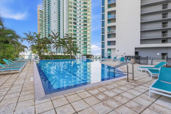MarinaBlue, 888 Biscayne Blvd #3702, Miami, Florida 33132, image 1