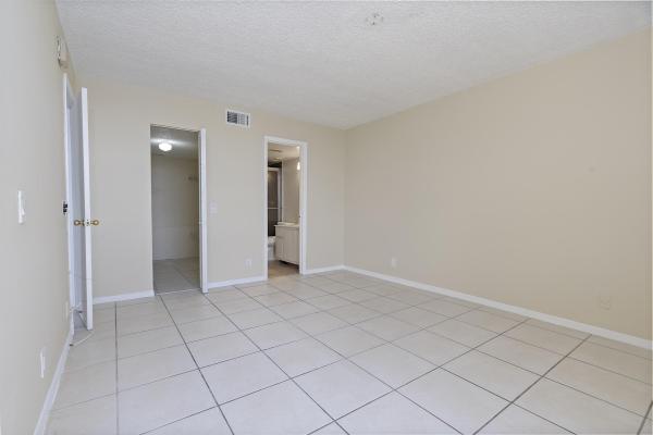 Lake Emerald, 112 Lake Emerald Dr #209, Oakland Park, Florida 33309, image 1