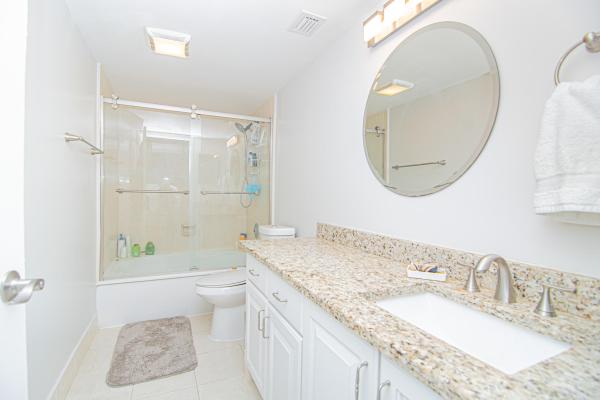 Cypress Bend, 2202 S Cypress Bend Dr #706, Pompano Beach, Florida 33069, image 2