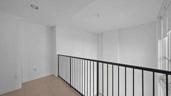 Met 1, 300 S Biscayne Blvd #L-832, Miami, Florida 33131, image 1