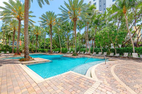 Porto Bellagio, 17100 N Bay Rd #1214, Sunny Isles Beach, Florida 33160, image 1