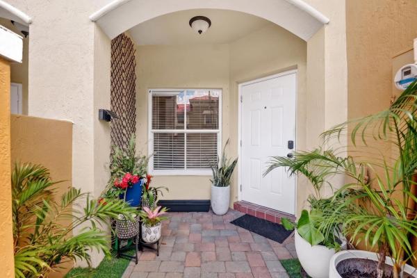 Monterey Bay, 173 Lake Monterey Cir, Boynton Beach, Florida 33426, image 1
