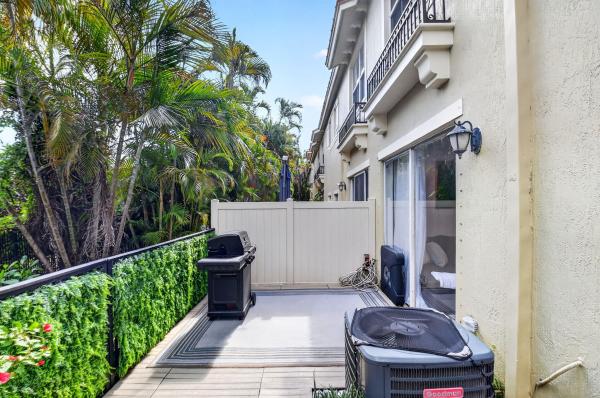 Monterey Bay, 173 Lake Monterey Cir, Boynton Beach, Florida 33426, image 1