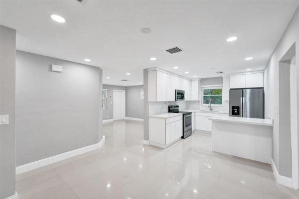 Gardner Villas, 1423 Garfield St, Hollywood, Florida 33020, image 1