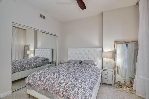 One City Plaza, 801 S Olive Ave #707, West Palm Beach, Florida 33401, image 1