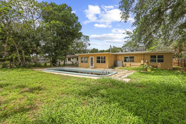 Swan Park, 333 SW Lucero Dr, Port St. Lucie, Florida 34983, image 3
