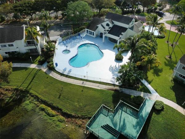 Summer Lake, 3453 NW 44th St #201, Oakland Park, Florida 33309, image 1