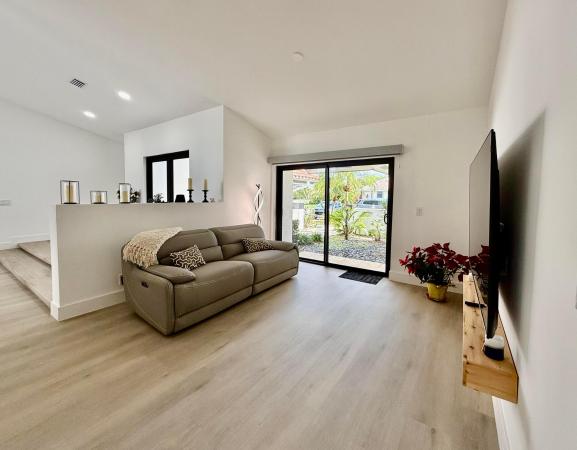 Margate Place Of Greenview Shores 2, 2281 Seaford Dr, Wellington, Florida 33414, image 2