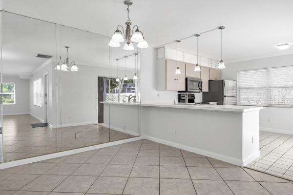 Wellesley At Lake Clarke Shores, 8159 Andover Ct #59A, Lake Clarke Shores, Florida 33406, image 1