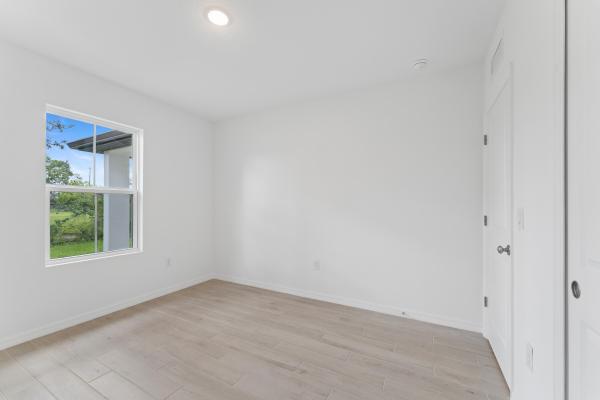 Northport Village, 841 NW Archer Ave, Port St. Lucie, Florida 34983, image 1