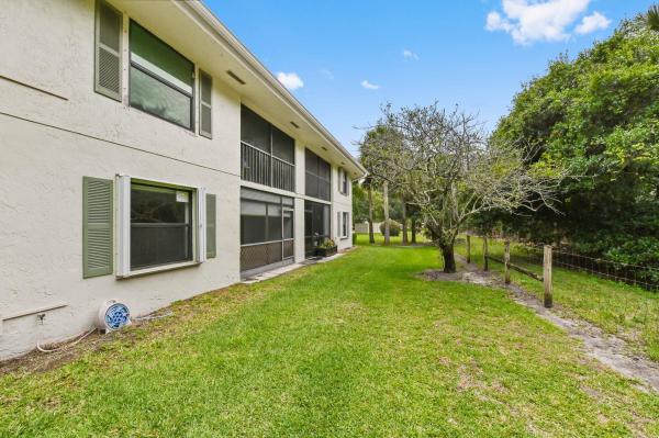 Sabal Ridge, 1701 Sabal Ridge Cir #B, Palm Beach Gardens, Florida 33418, image 3
