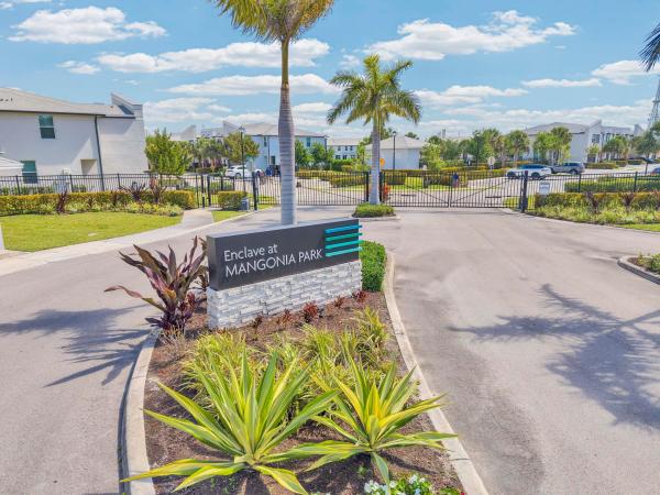 5659 Enclave Dr, Mangonia Park, Florida 33407, image 1