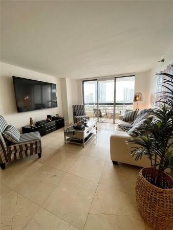 Mystic Pointe Tower 200, 19101 NE 36th Pl, Aventura, Florida 33180, image 1