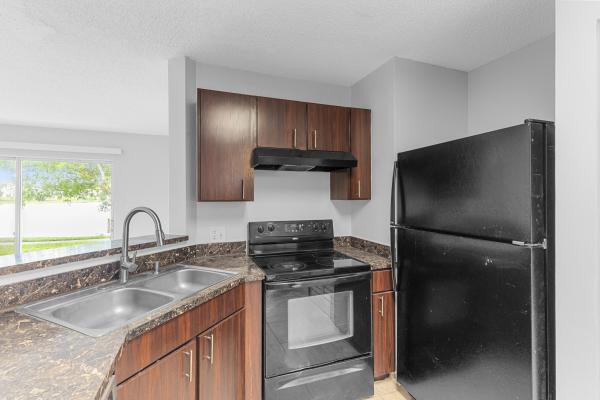 Summer Lake At Three Lakes, 3469 NW 44th St #104, Oakland Park, Florida 33309, image 1