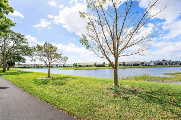 Huntington Lakes 3, 7192 Huntington Ln #208, Delray Beach, Florida 33446, image 1