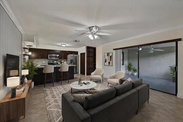 Country Squire, 191 NE 6th Ct, Dania Beach, Florida 33004, image 2