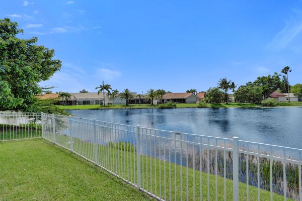 Sun Valley 2, 9224 Sun Pointe Dr, Boynton Beach, Florida 33437, image 3
