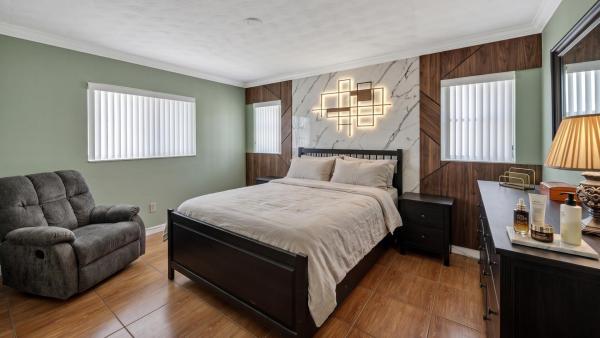 Cresthaven, 1211 NE 35th St, Pompano Beach, Florida 33064, image 1
