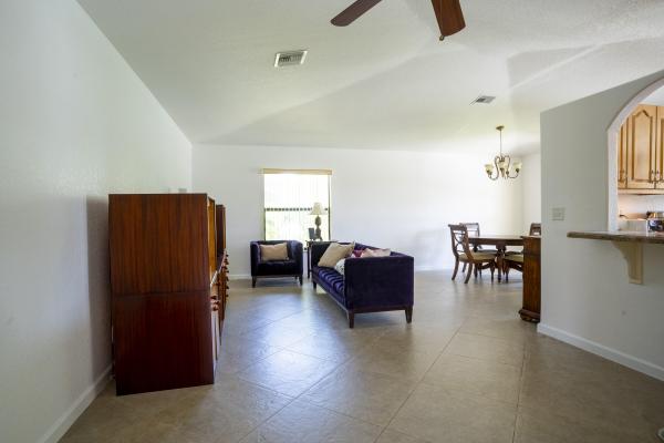 Knob Hill Club, 375 NW 42nd St, Boca Raton, Florida 33431, image 1