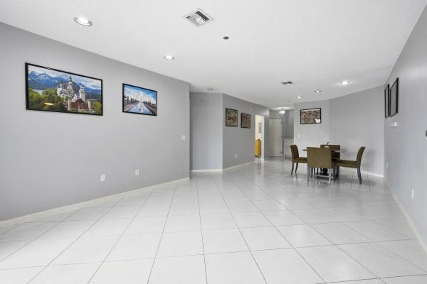 5155 Europa Dr #J, Boynton Beach, Florida 33437, image 1