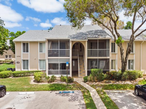 Pine Ridge At Delray Beach, 13750 Oneida Dr #E1, Delray Beach, Florida 33446, image 2