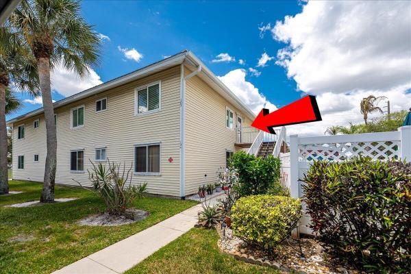 103 SE Village Dr, Port St. Lucie, Florida 34952, image 3