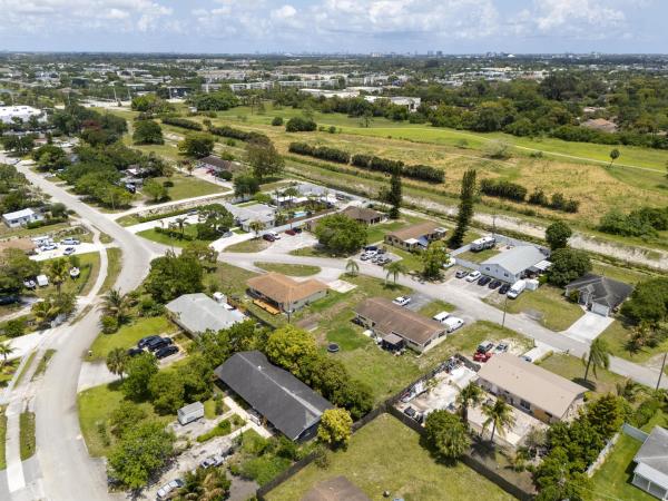 Plantation Village, 1675 E Breezy Ln, West Palm Beach, Florida 33417, image 1