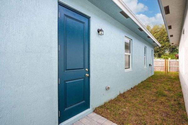 West Gate Estates, 2689 Hiawatha Ave, West Palm Beach, Florida 33409, image 2