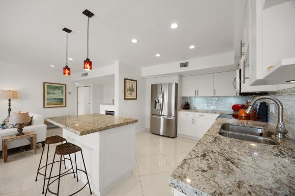 Fairways Riviera, 300 Diplomat Pkwy #317, Hallandale Beach, Florida 33009, image 2