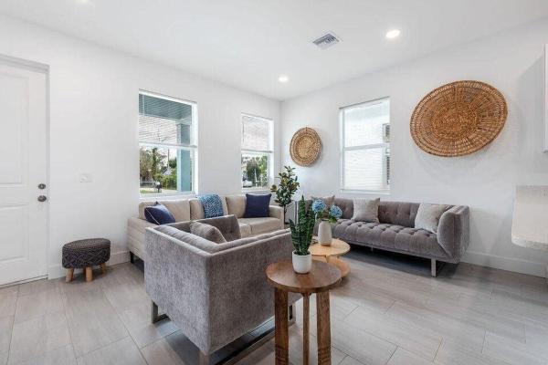 West Gate Estates, 2677 Hiawatha Ave, West Palm Beach, Florida 33409, image 2