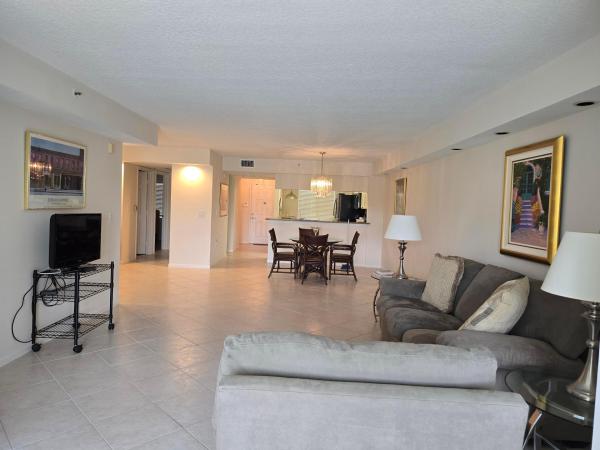 12547 Imperial Isle Dr #304, Boynton Beach, Florida 33437, image 1