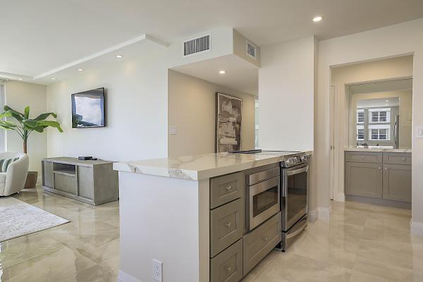 Boca Towers, 2121 N Ocean Blvd #1101W, Boca Raton, Florida 33431, image 3