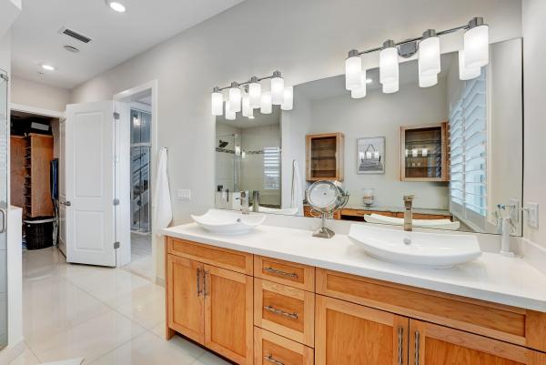 Harbor Villas, 1045 Harbor Villas Dr #5, North Palm Beach, Florida 33408, image 3