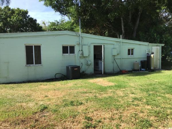 Palm Gardens, 364 Johnston St, Fort Pierce, Florida 34982, image 3