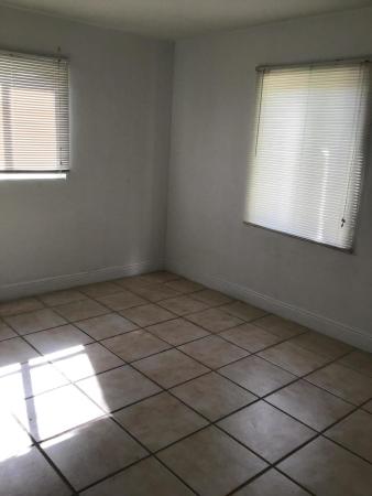 Palm Gardens, 364 Johnston St, Fort Pierce, Florida 34982, image 2