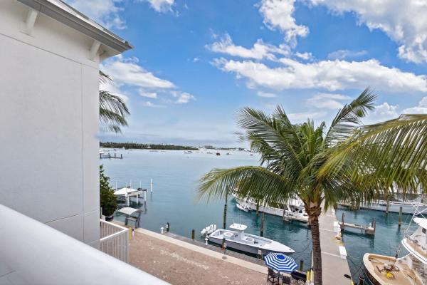 178 Lake Dr #4301, Palm Beach Shores, Florida 33404, image 1