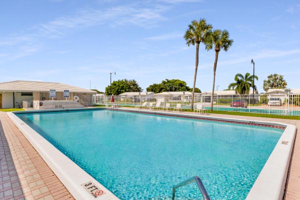 Leisureville, 391 Leisure Blvd, Pompano Beach, Florida 33064, image 2
