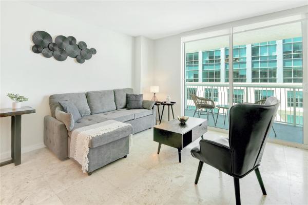 The Club At Brickell Bay, 1200 Brickell Bay Dr #3906, Miami, Florida 33131, image 1