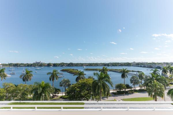 Trump Plaza Of The Palm Beaches, 529 S Flagler Dr #26H, West Palm Beach, Florida 33401, image 1