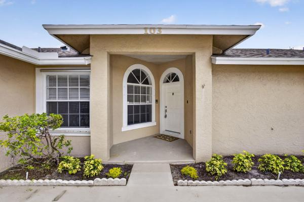 Crestwood, 103 Oxford Ct, Royal Palm Beach, Florida 33411, image 2