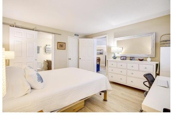 La Entrada Del Mar, 1300 Seaway Dr #2, Fort Pierce, Florida 34949, image 1