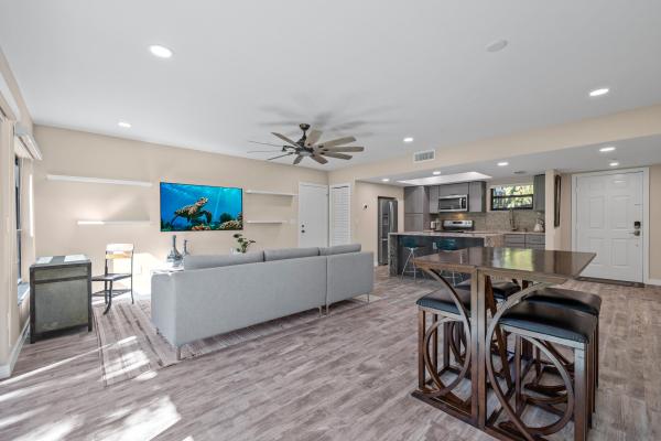 Tennis Lodges, 11863 Wimbledon Cir #438, Wellington, Florida 33414, image 3