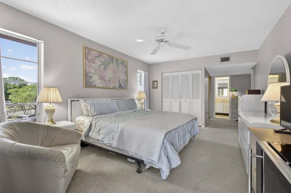 Greenway Village North, 3 Greenway Vlg N #210, Royal Palm Beach, Florida 33411, image 3