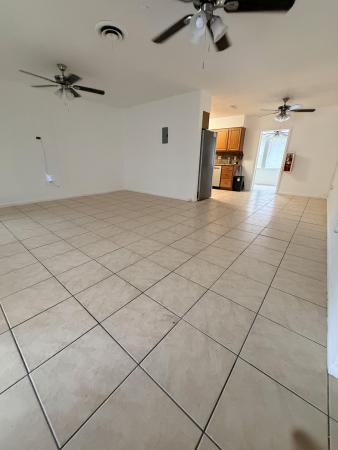 198 SW 15th St, Boca Raton, Florida 33432, image 2